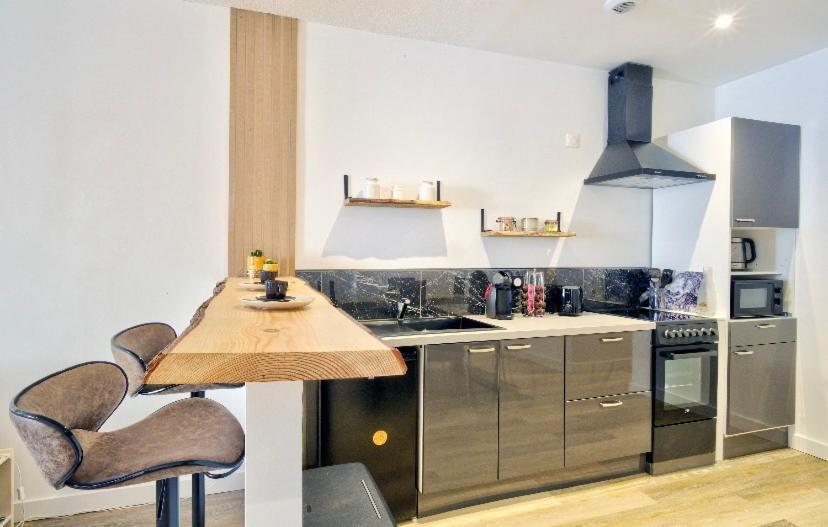 Charmant Appartement Avec Exterieur Privatif *